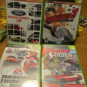 B104-Xbox 4 games & cases-work great